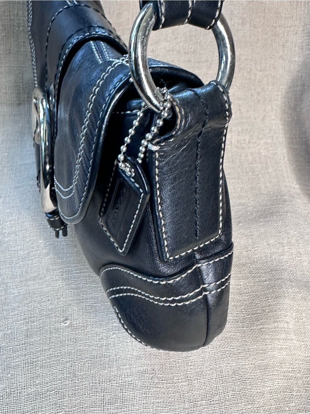 Coach 10316 Vintage Y2K SMALL Soho Black Leather Shoulder Bag Contrast Stitching - Picture 9 of 14